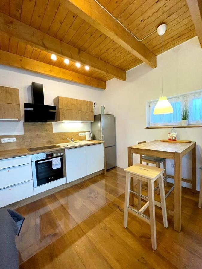 Ferienwohnung Im Stadtzentrum Von Bernau - Komfortable Wohnung Mit 2 Zimmern, Bad, Spuelmaschine, Waschmaschine, Komplette Kueche, Wlan, Terrasse, Ruhige Lage Бернау бай Берлин Екстериор снимка